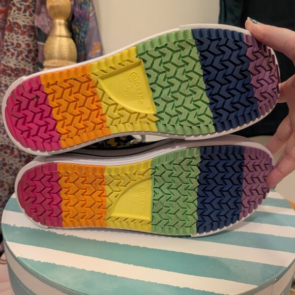 Converse 2024 Pride collection flatform sneaker, size 8.5 - Picture 3 of 6